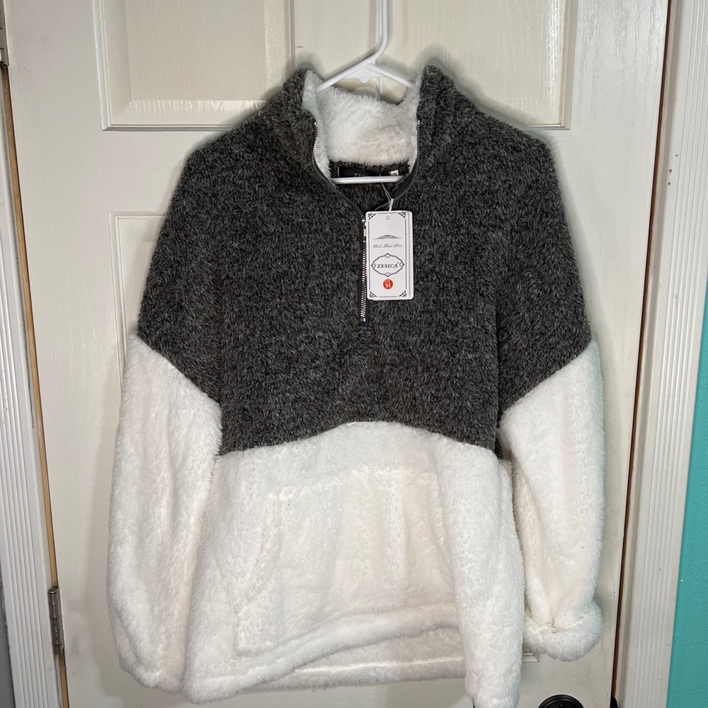 Sherpa Gray/White Quarter Zip